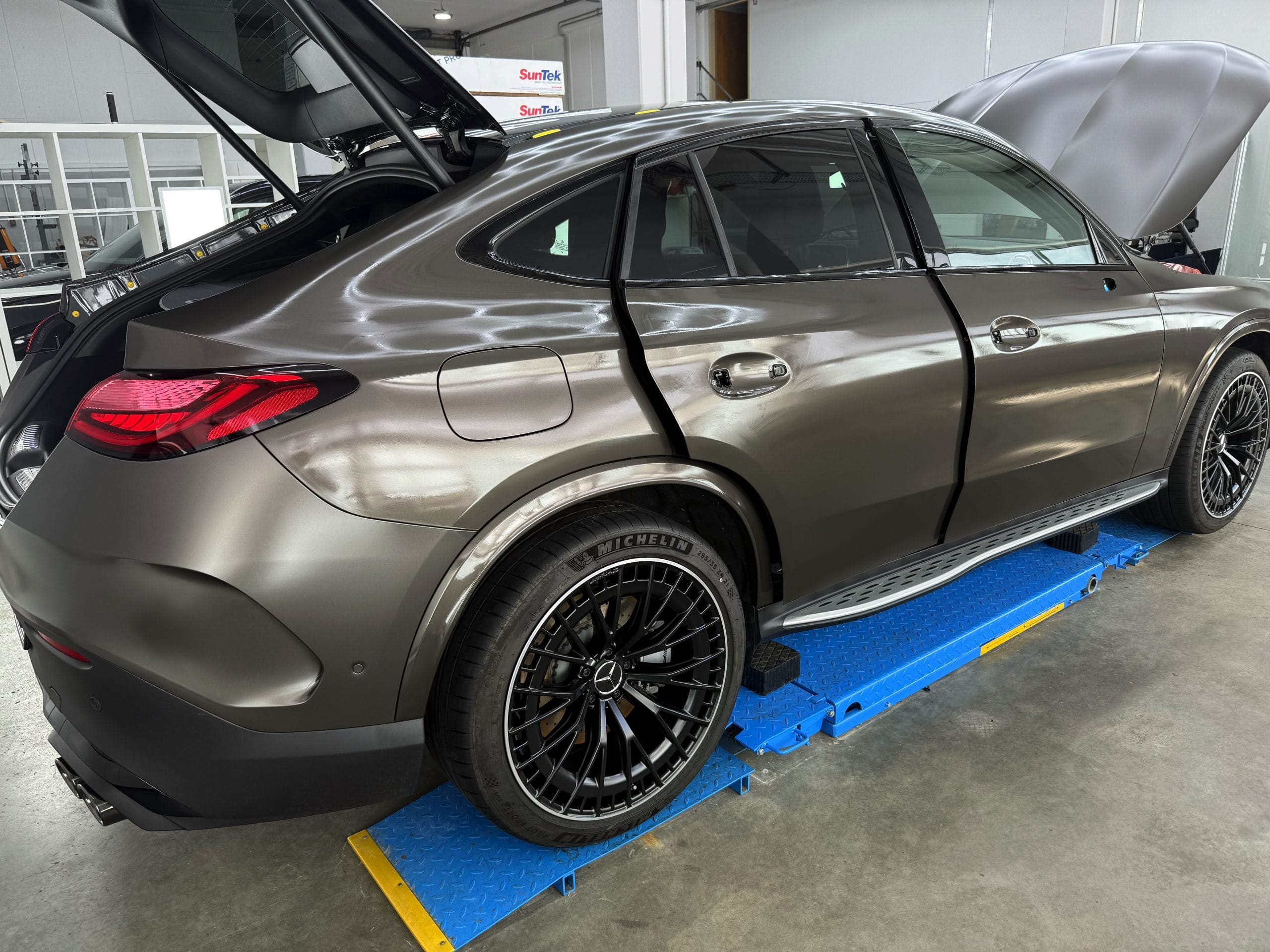 Mercedes-AMG GLE mit versiegeltem Satin-Finish bei WrapIndustries