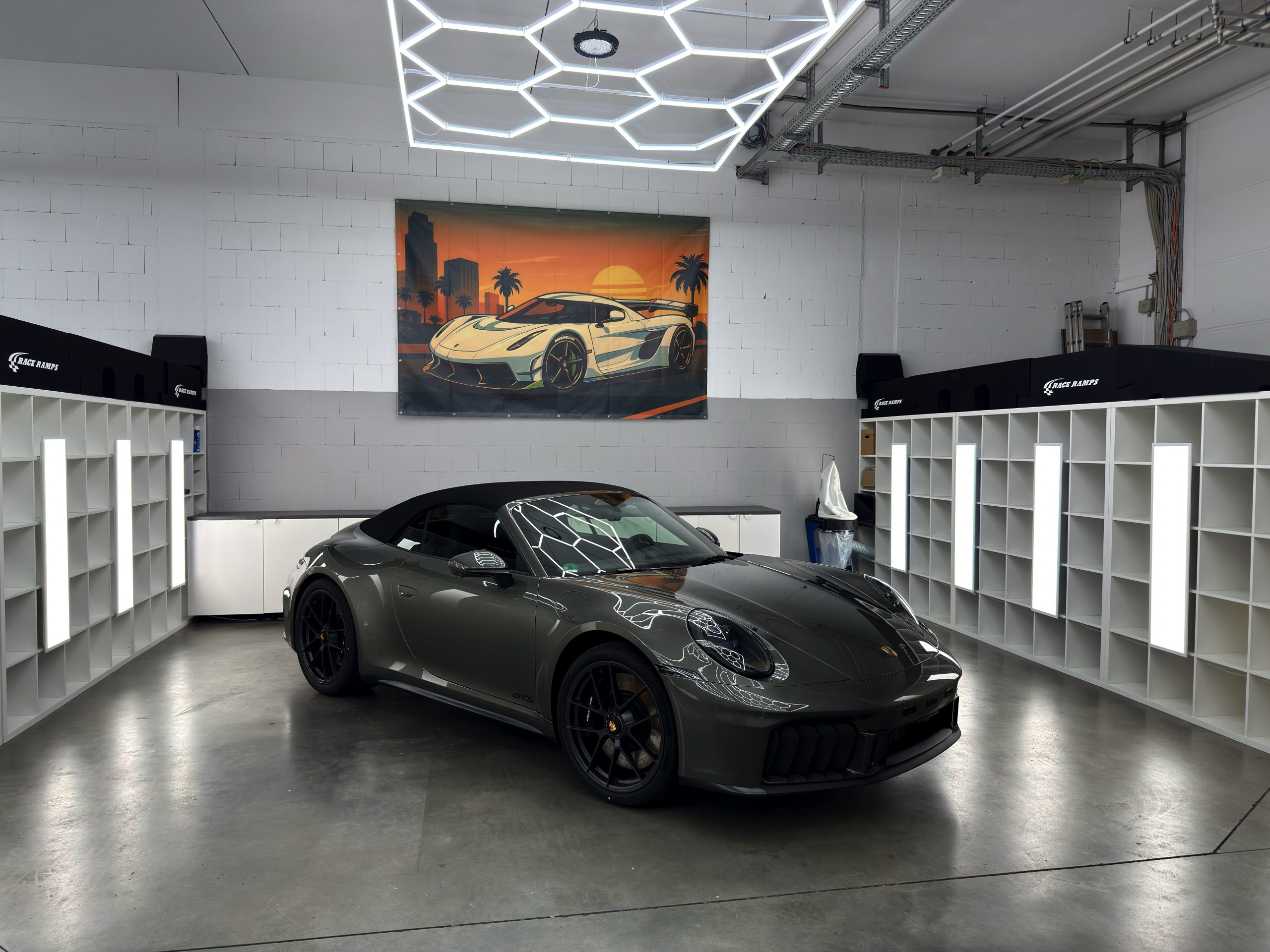 Projektbild: Porsche 911 GTS Cabriolet – Lackschutzfolie professionell montiert