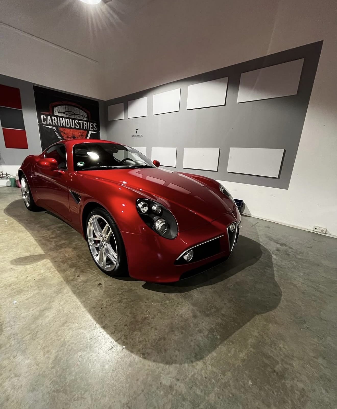 Aufbereiteter und versiegelter Alfa Romeo 8C Competizione